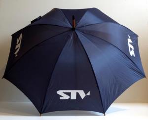 Dáždniky s logom Slovenskej televízie