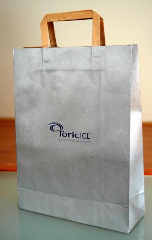 Zadná strana s logom produktu