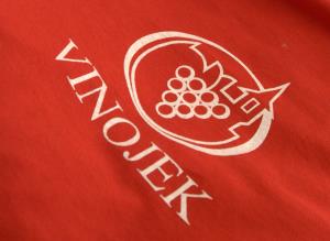Tričko s logom vinárstva Vinojek