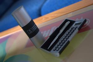 Kalkulačka s perom pre Požičovňu náradia a strojov Kysucké Nové Mesto