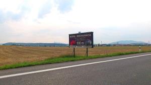 Billboard sme odfotili na mieste, kde je vystavený