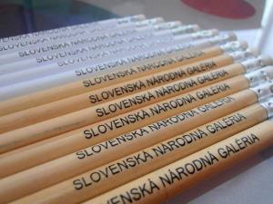 Ceruzky z dreva pre Slovenskú Národnú Galériu z Bratislavy
