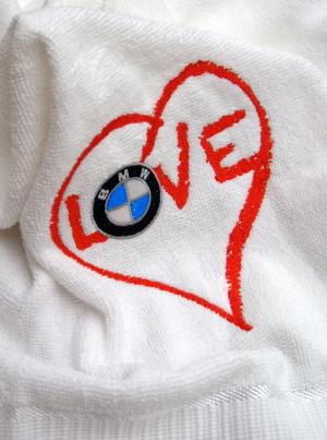 Výšivka I Love BMW na biele uteráky