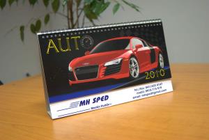 Firme sme dodali aj kalendáre s obrázkami luxusných áut