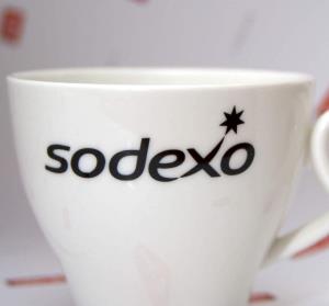 Jednofarebná potlač na šálke na espresso