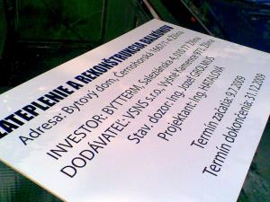 Tabuľa zachytáva najdôležitejšie informácie