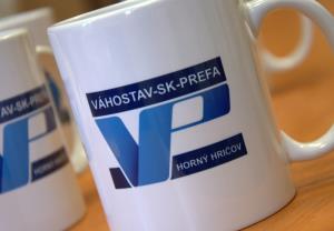 Detail sublimačnej potlače na keramickom hrnčeku
