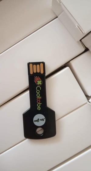Kovový USB kľúč s potlačou Cool to be