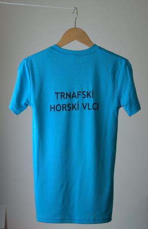 Potlač na chrbáte trička