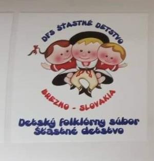 PVC samolepka s roztomilým obrázkom pre DFS Šťastné detstvo Brezno