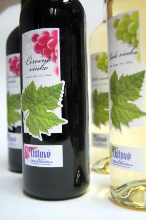 Etikety na víno Lištové centrum Žilina