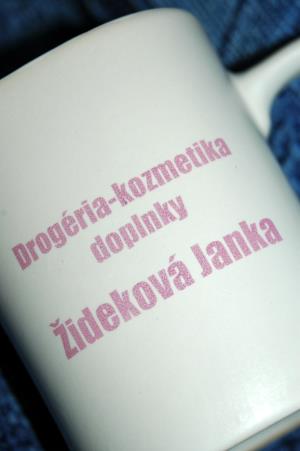 Detail potlače výpalom na keramiku