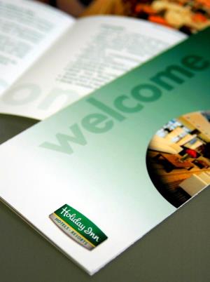 Leták s dispozíciami hotela Holiday Inn
