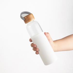 Sklenená fľaša 560 ml VOM BOOSTER, Biela (4)